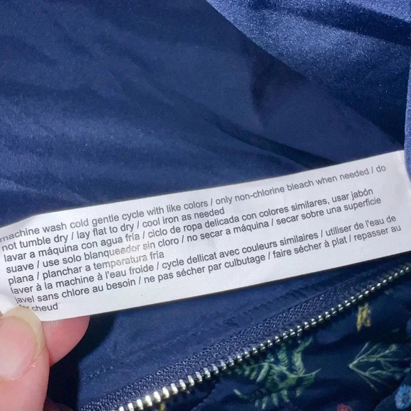 Eloquii Elements Navy Blue Floral Quilted Puffer Bomber‎ Jacket Plus Size 22/24 - Picture 12 of 13